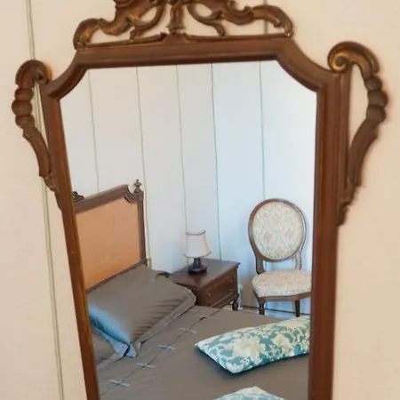 Park Apartment *